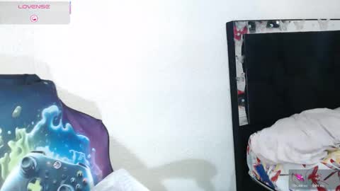 Snapshot of sweetalmaa chatting on 11-07-25, 11:54 Alma online show from 11-07-25, 11:54