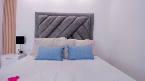 Snapshot of sweetandyy_ chatting on 07-17-26, 02:56 ANDY online show from 07-17-26, 02:56