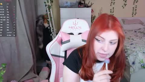 SweetAngel Striptease online show from 11-26-25, 07:59