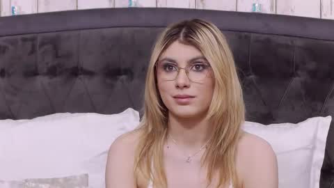 Anisia online show from 03-27-26, 08:26