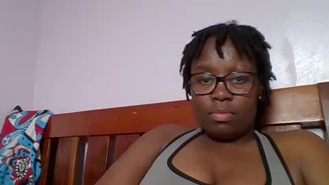 Snapshot of sweetariah1 chatting on 07-23-26, 01:58 Ariah online show from 07-23-26, 01:58