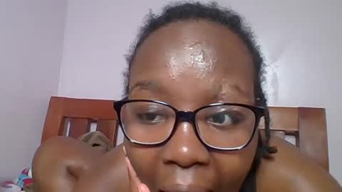Snapshot of sweetariah1 chatting on 07-30-26, 09:25 Ariah online show from 07-30-26, 09:25