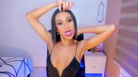 BEA sweetgirl online show from 10-15-25, 02:33