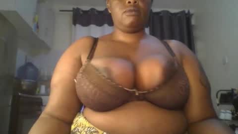 sweetbaby46 online show from 09-30-25, 03:33