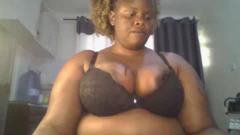 sweetbaby46 online show from 10-05-25, 09:07