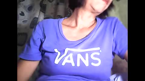 Snapshot of sweetbella24 chatting on 10-01-25, 11:38 im anne online show from 10-01-25, 11:38