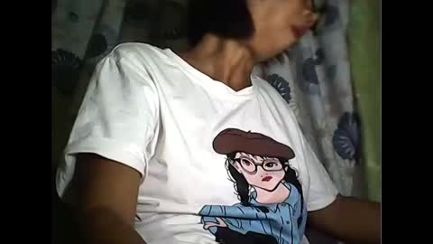 im anne online show from 10-24-25, 01:18