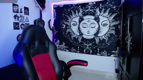 sweetbitter_ online show from 02-23-25, 07:28