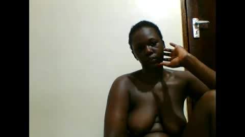 Snapshot of sweetblackgal3 chatting on 06-11-26, 08:23 JECINTAR online show from 06-11-26, 08:23