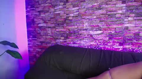 sweetbloomcs online show from 05-11-26, 04:15