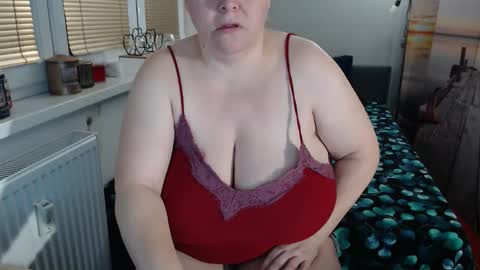 Sweetboobs85h online show from 12-23-25, 06:44