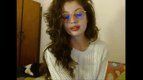 Snapshot of sweetcalm_ chatting on 05-06-26, 04:30 sweetcalm_ online show from 05-06-26, 04:30
