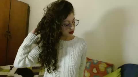Snapshot of sweetcalm_ chatting on 06-01-26, 04:03 sweetcalm_ online show from 06-01-26, 04:03