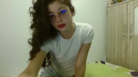sweetcalm_ online show from 07-20-26, 04:16