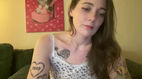 Snapshot of sweetcandyangel chatting on 05-03-26, 04:29 sweetcandy online show from 05-03-26, 04:29