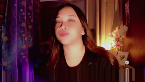 Snapshot of sweetcaroline2001 chatting on 02-20-26, 02:30 Sweetcaroline2001 online show from 02-20-26, 02:30