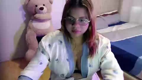 Cristal online show from 10-13-25, 06:41