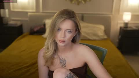 Snapshot of sweetdesiree_ chatting on 05-10-26, 10:53 Amelia online show from 05-10-26, 10:53