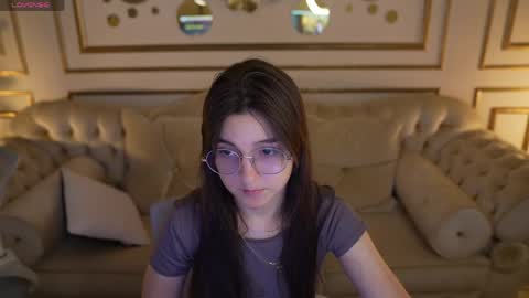 Snapshot of sweetdesiree_ chatting on 05-13-26, 10:34 Amelia online show from 05-13-26, 10:34