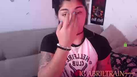 Abril online show from 09-20-25, 02:07