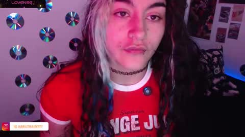 Abril online show from 11-04-25, 05:12