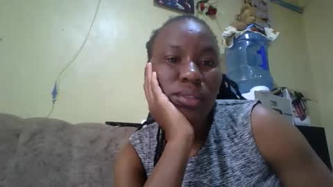 sweetdiva2012 online show from 04-23-26, 06:36