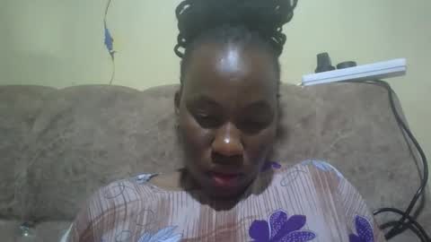 Snapshot of sweetdiva2012 chatting on 05-11-26, 08:17 sweetdiva2012 online show from 05-11-26, 08:17