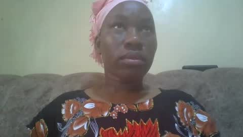 Snapshot of sweetdiva2012 chatting on 06-12-26, 07:07 sweetdiva2012 online show from 06-12-26, 07:07