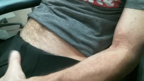 Stick around its a grower online show from 02-11-25, 02:13