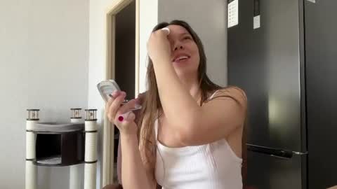 Snapshot of sweetdreamvic chatting on 07-01-26, 11:23 Vicktorious online show from 07-01-26, 11:23