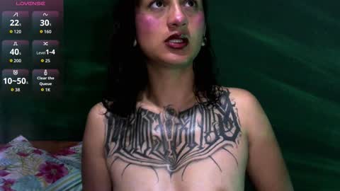 Snapshot of sweetentacion chatting on 09-20-25, 02:07 carolayn  online show from 09-20-25, 02:07