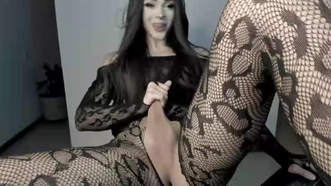 Snapshot of sweetest_bella chatting on 04-26-26, 12:19 Bella online show from 04-26-26, 12:19