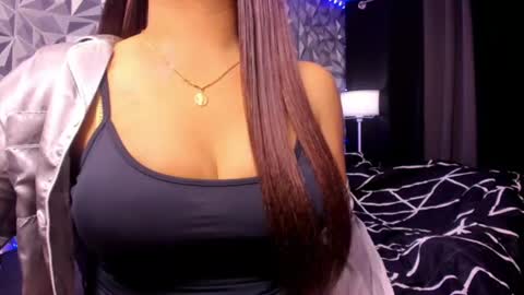 Snapshot of sweetest_one4 chatting on 06-20-26, 06:16 sweetest_one4 online show from 06-20-26, 06:16
