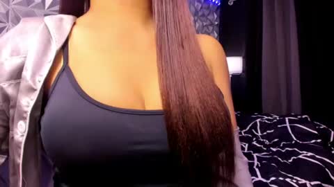 Snapshot of sweetest_one4 chatting on 07-05-26, 04:58 sweetest_one4 online show from 07-05-26, 04:58