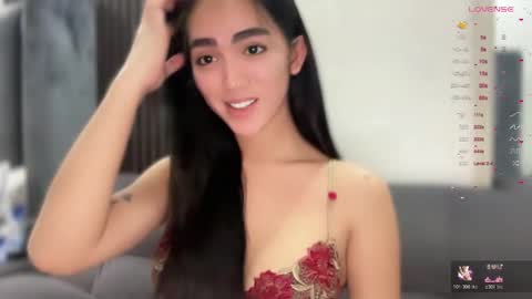 Snapshot of sweetestmallow chatting on 12-19-25, 10:11 mallow online show from 12-19-25, 10:11