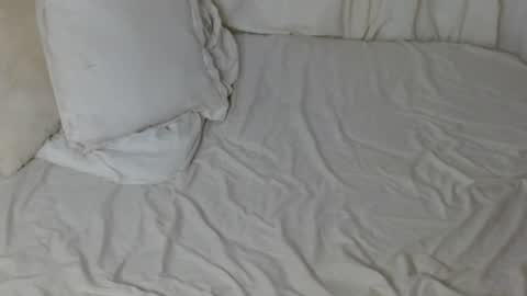 Snapshot of sweetestraincandie chatting on 06-25-26, 06:34 miss candie online show from 06-25-26, 06:34