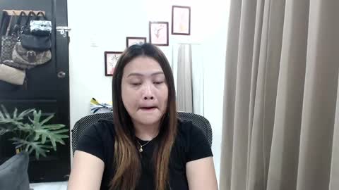 Snapshot of sweetestsmile_ chatting on 12-21-24, 01:04 Khaye online show from 12-21-24, 01:04