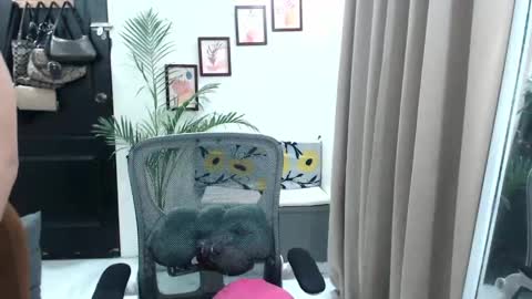 Snapshot of sweetestsmile_ chatting on 01-17-25, 02:08 Khaye online show from 01-17-25, 02:08