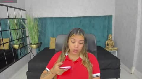 Fabiana online show from 07-16-26, 07:09