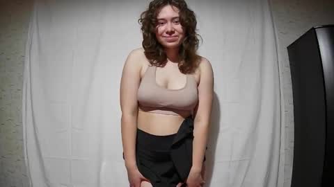 sweetfaina online show from 11-25-25, 10:54