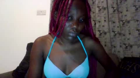 Snapshot of sweetfel chatting on 07-28-26, 11:15 sweetfel online show from 07-28-26, 11:15