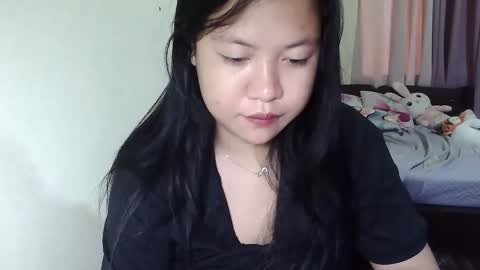 Snapshot of sweetgal_mica chatting on 05-19-26, 11:00 sweetgal_mica online show from 05-19-26, 11:00