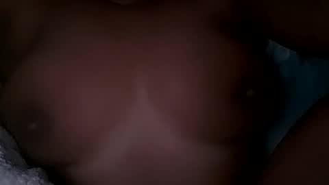 Snapshot of sweetgirl23232 chatting on 01-31-25, 04:03 Sandy online show from 01-31-25, 04:03