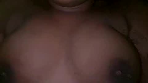 Snapshot of sweetgirl23232 chatting on 02-17-25, 02:48 Sandy online show from 02-17-25, 02:48