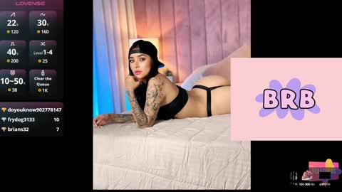 Snapshot of sweetgirl______ chatting on 01-31-25, 04:03 Dulce online show from 01-31-25, 04:03