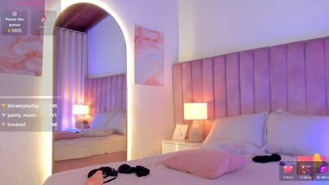 Snapshot of sweetgirl______ chatting on 02-04-25, 06:57 Dulce online show from 02-04-25, 06:57