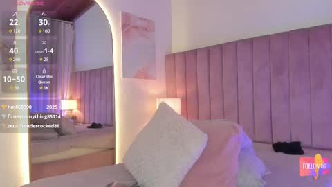 Snapshot of sweetgirl______ chatting on 03-10-25, 02:06 Dulce online show from 03-10-25, 02:06