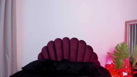 Dulce online show from 04-07-26, 10:48