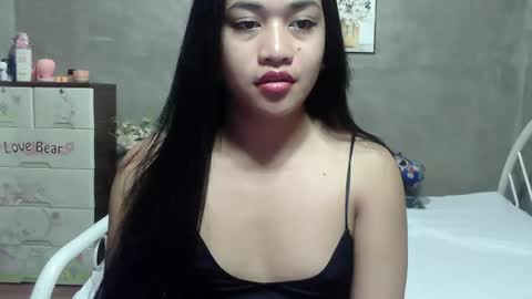 Snapshot of sweetgirly_jessa chatting on 06-15-26, 11:07 sweetgirly_jessa online show from 06-15-26, 11:07
