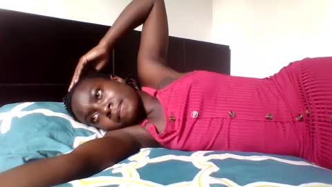 sweetgurl05 online show from 07-04-26, 11:49